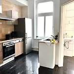 Lejlighed Central City Villa *